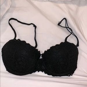 32d black victoria’s secret pink bra